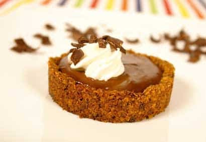 Mini-tartelettes au chocolat et aux noisettes