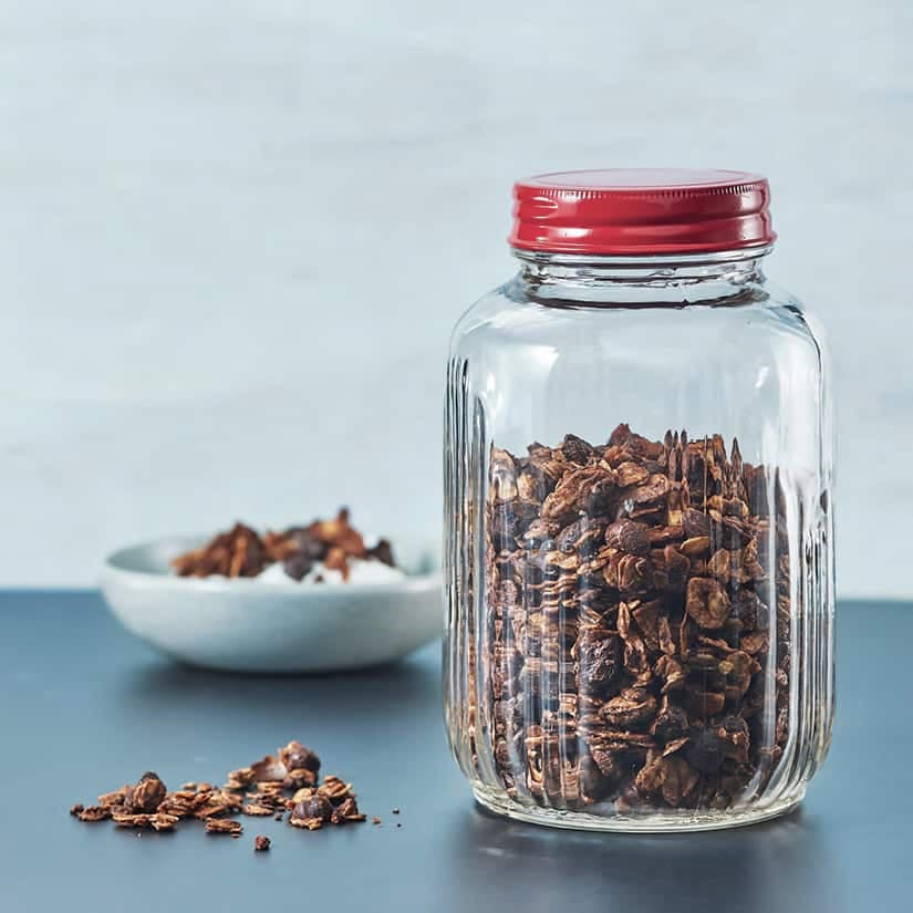 Granola maison aux noisettes et au chocolat