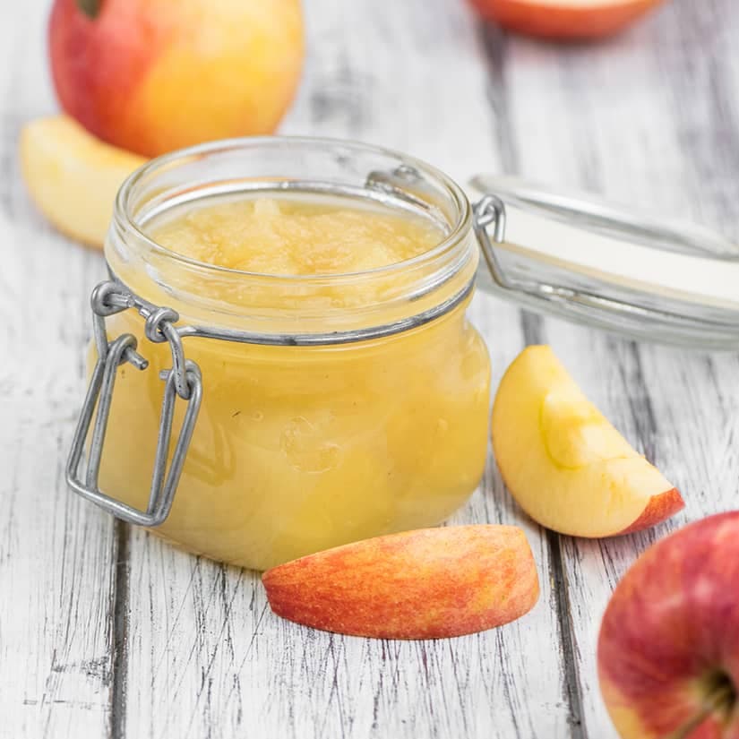 Compote de pommes, miel et rhum