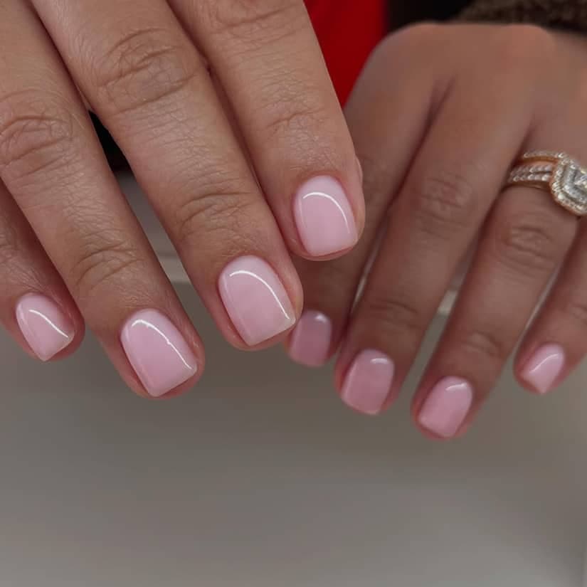 Fruit water nails: la manucure tendance de l'été