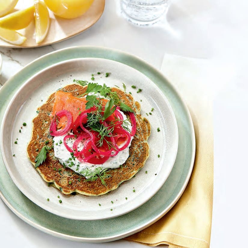 Crêpes épinards, saumon fumé et crème aux herbes