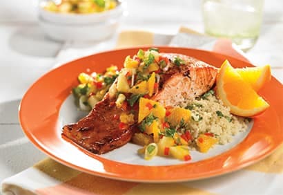 Saumon grillé, salsa orange-ananas
