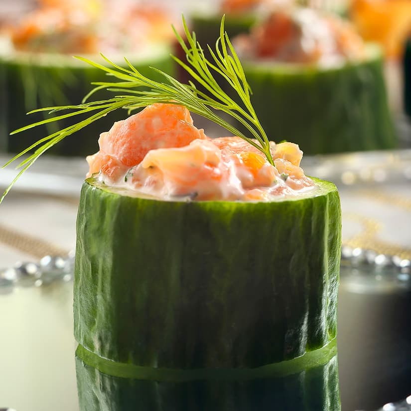 Bouchées de concombre aux crevettes et à l'aneth