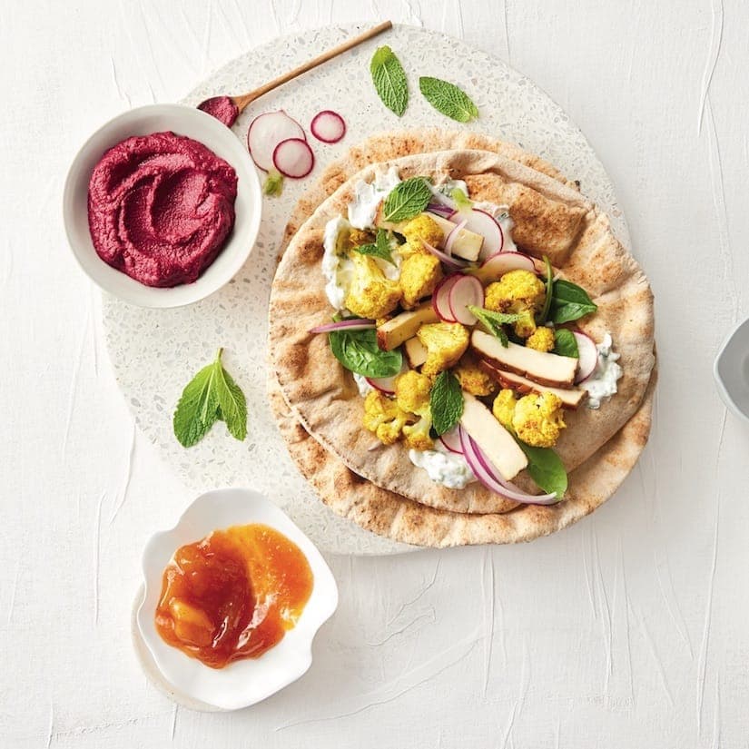 Pitas au tofu fumé et au chou-fleur