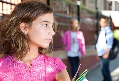 Nouvelle école : stressant pour notre ado?