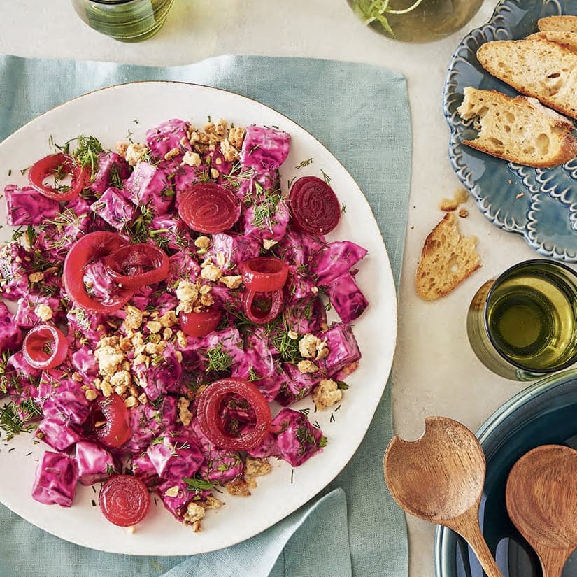 Betteraves crémeuses à l'aneth, crumble tournesol