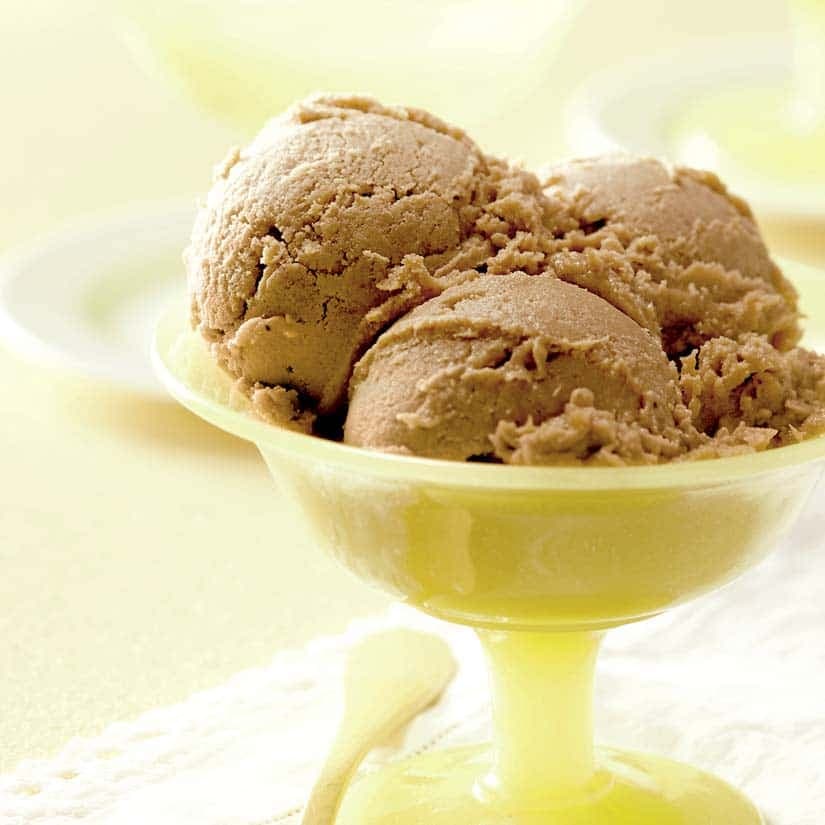 Glace banane caramélisée, beurre d'arachide