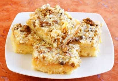 Carrés à l'ananas et à la noix de coco