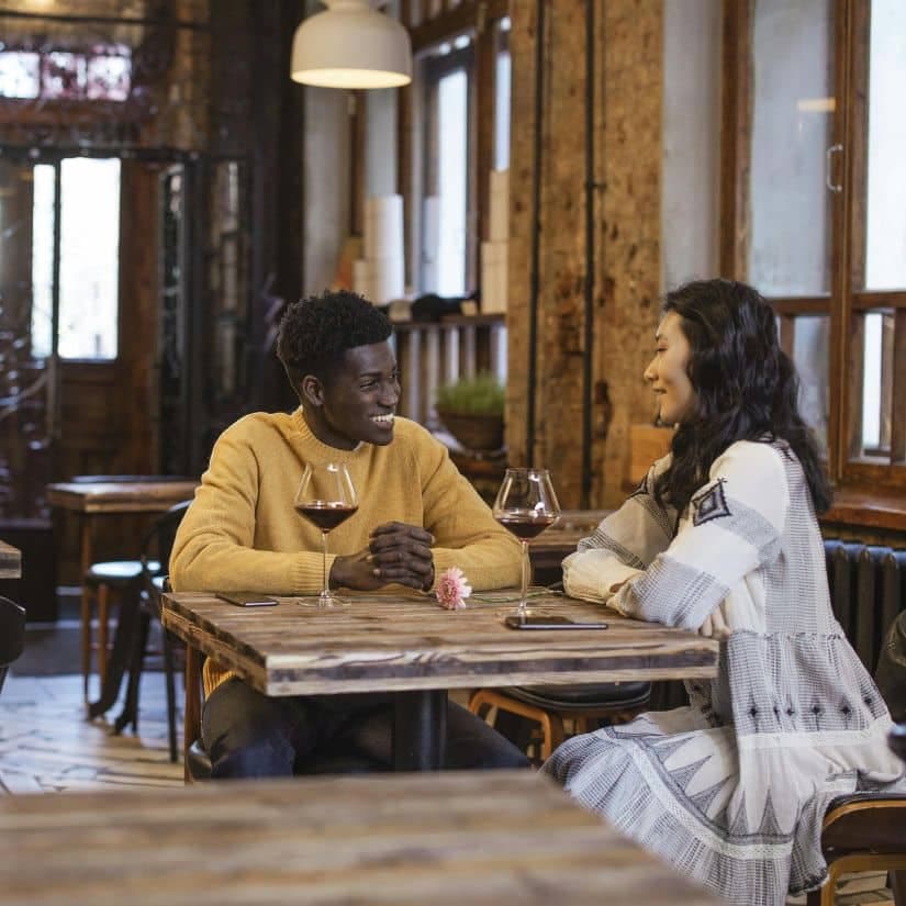 8/10 hommes mentent à ce sujet au 1er rendez-vous