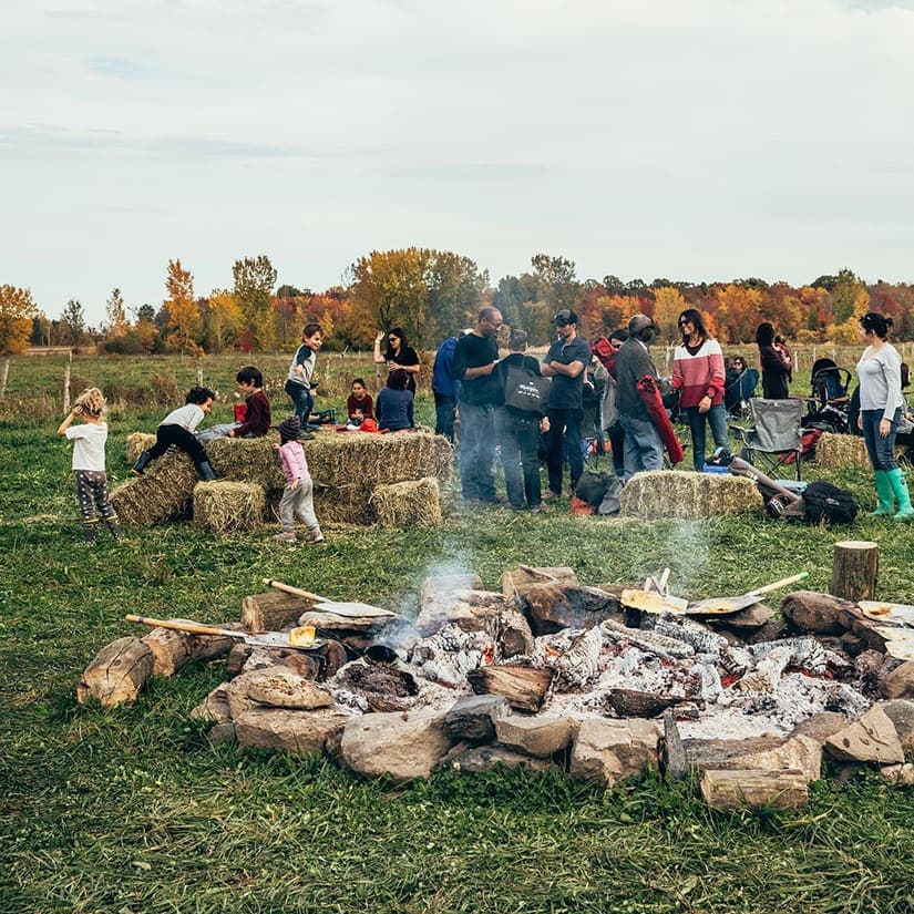 À faire: une raclette sur feu de bois en plein ai
