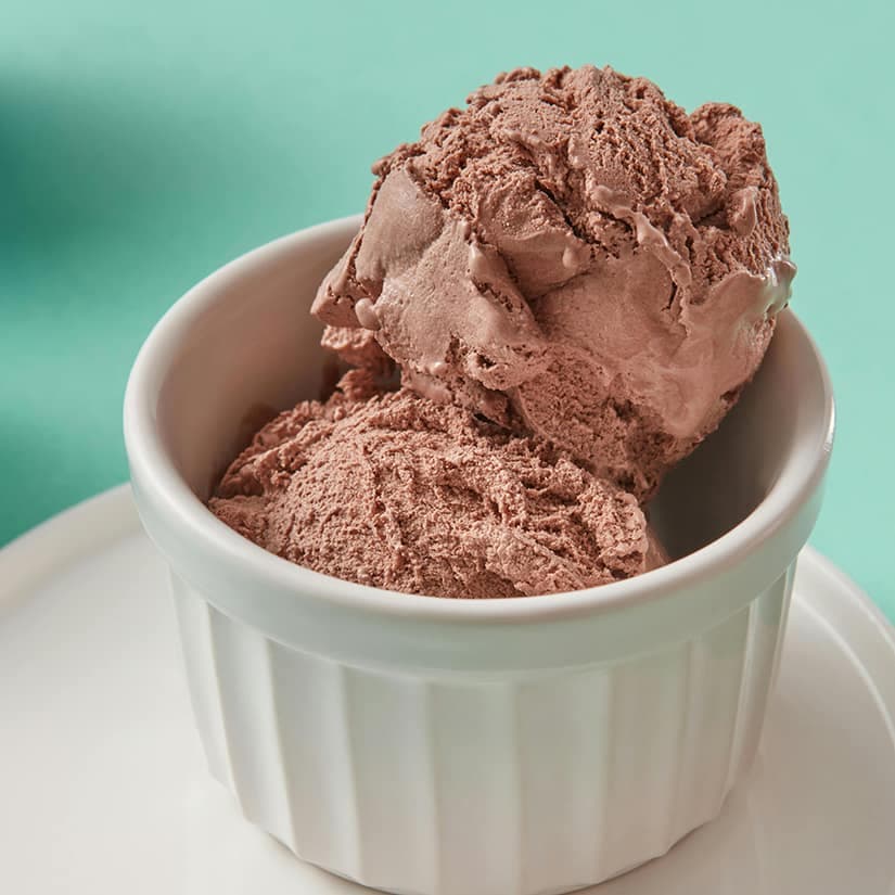 Crème glacée maison au chocolat noir