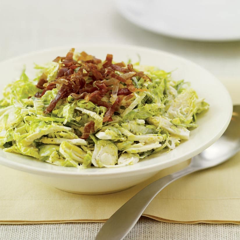Salade de choux de Bruxelles râpés