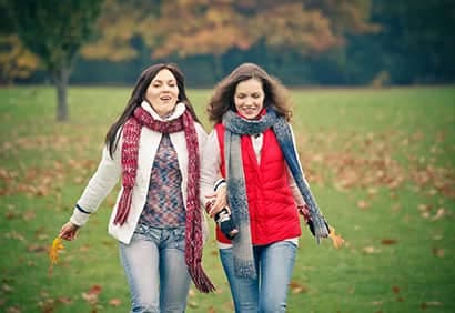 Marcher entre amies fait-il maigrir?