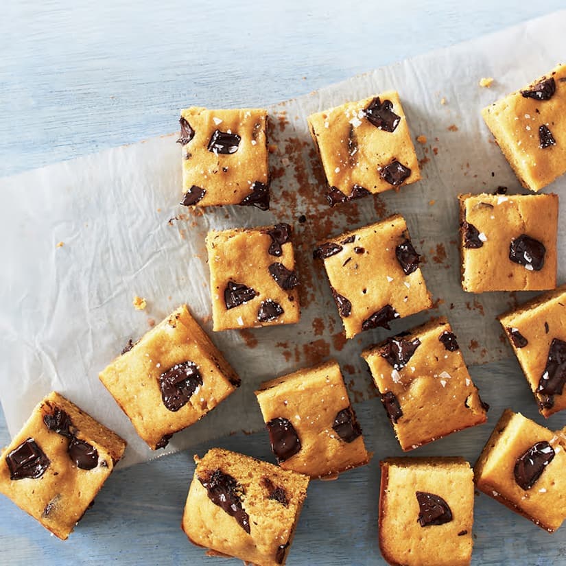 Blondies patate douce, chocolat noir & fleur de sel