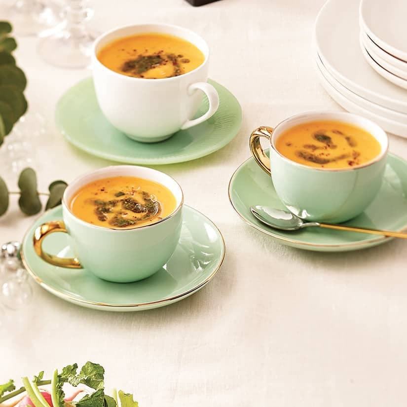 Potage à la courge et à la patate douce