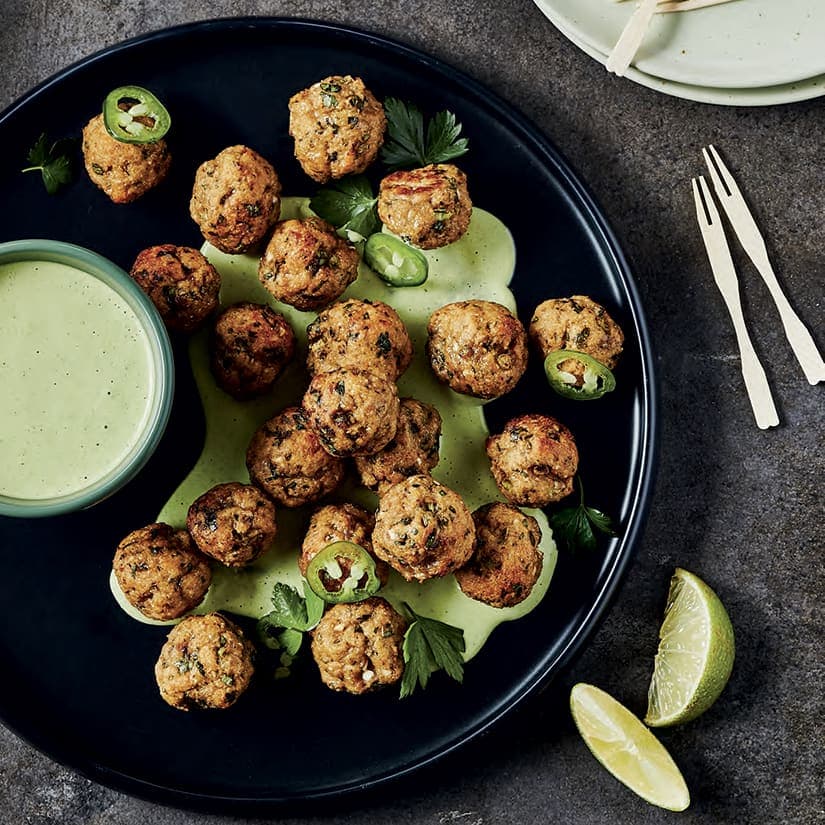Boulettes de poulet en sauce verte