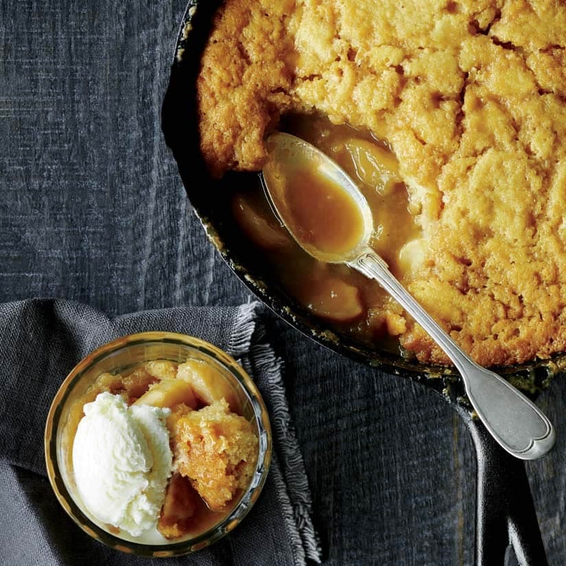 Pouding chômeur aux pommes et à l’érable