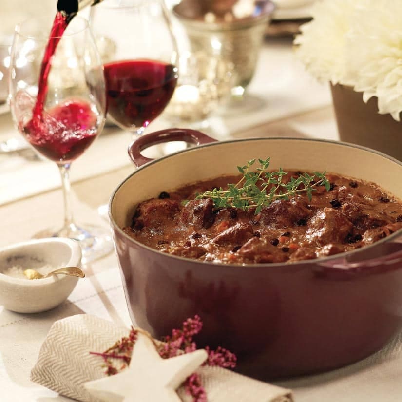 Mijoté de cerf au vin rouge