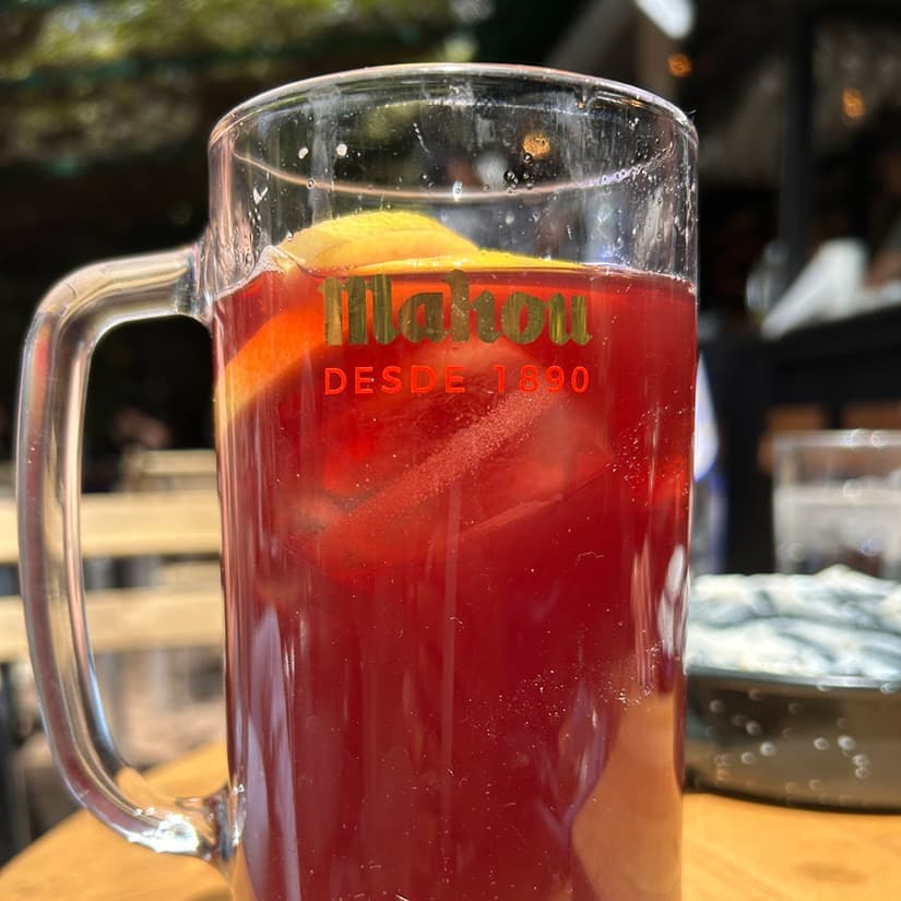 Ce cocktail simple remplacera la sangria cet été