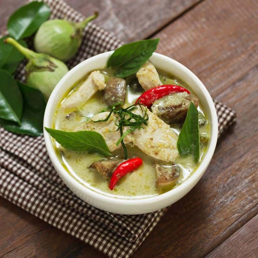 Poulet au cari vert à la thaïe