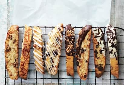 Biscottis au parmesan, aux figues et aux noix