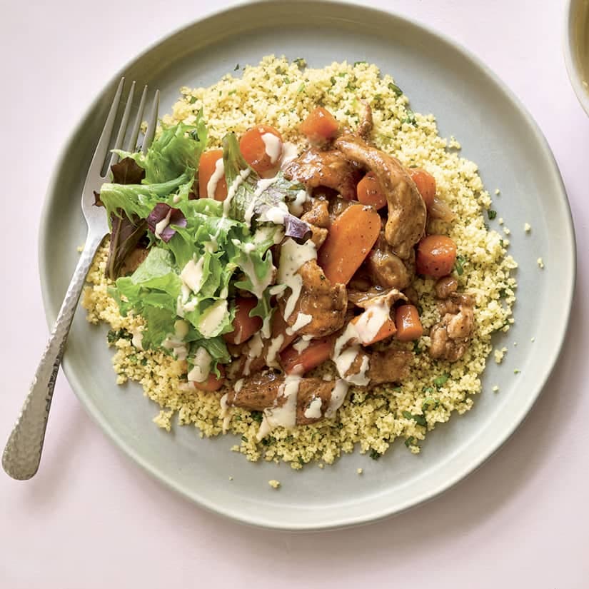 Bol de poulet grillé aux carottes et tahini