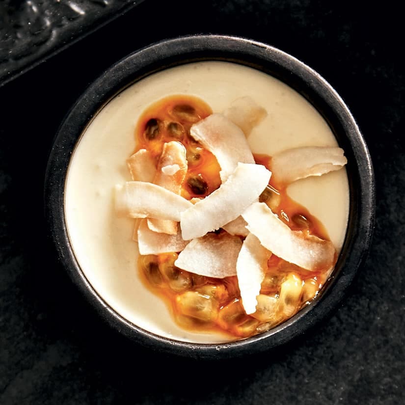 Mousse au chocolat blanc et au fruit de la passio