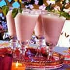 Lait brassé au tofu et aux fraises