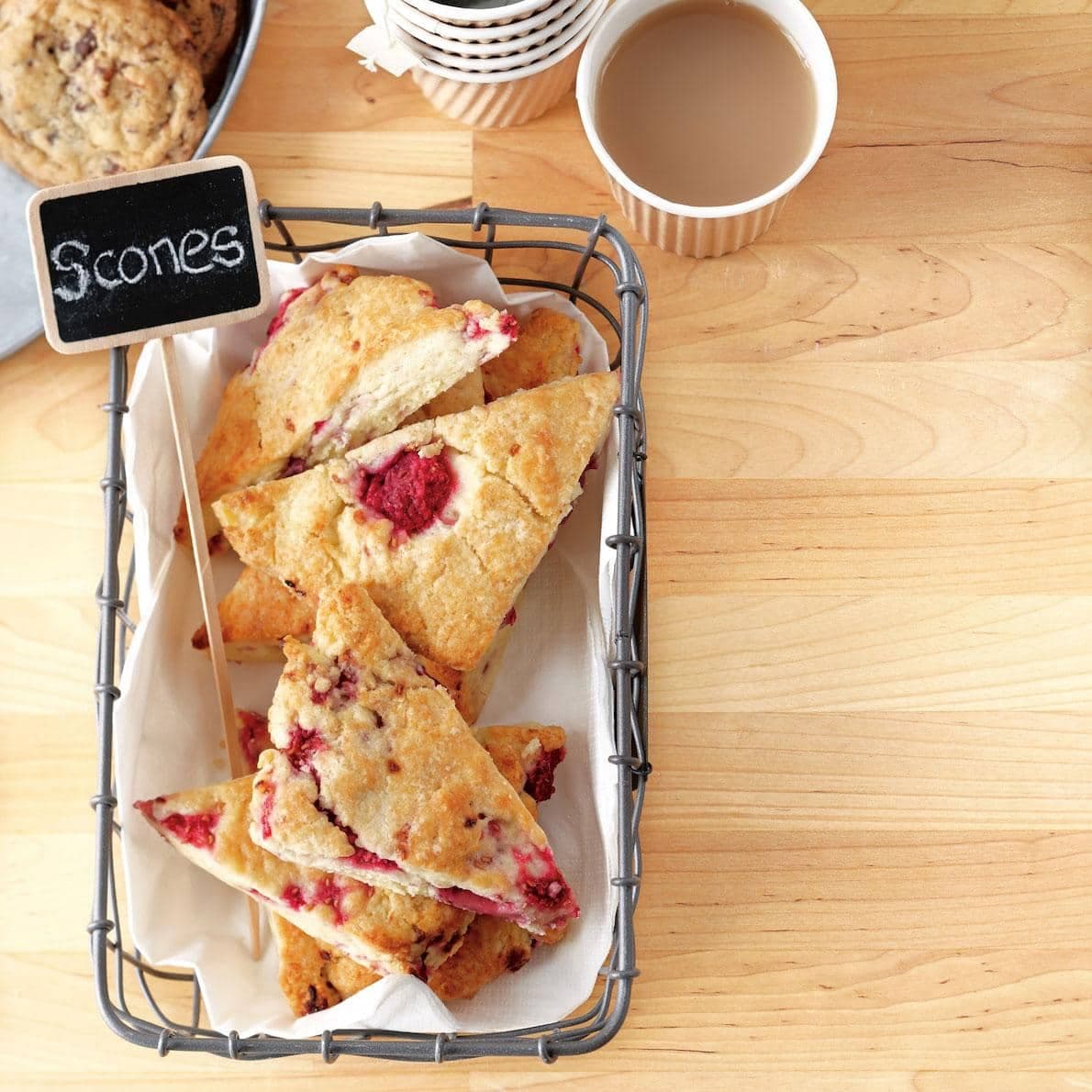 Scones aux framboises