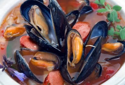 Casserole de moules et chorizo