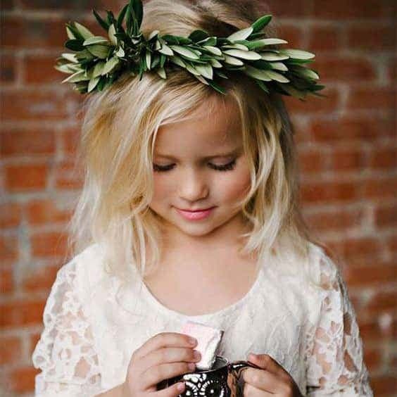Mariage: 15 idées de coiffures pour petites filles