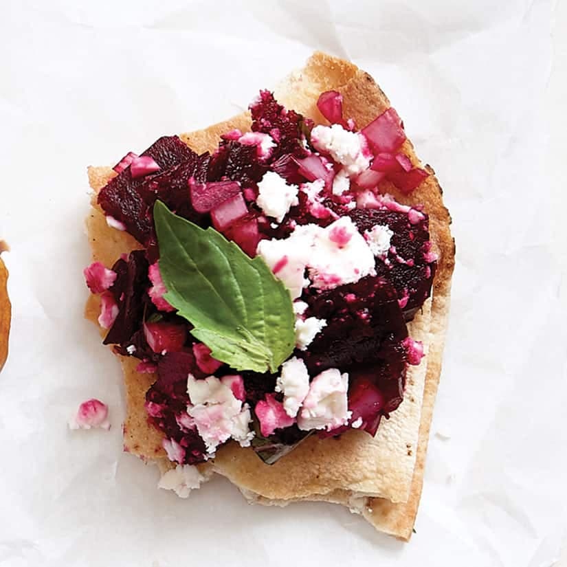 Canapés tapenade de betteraves et féta