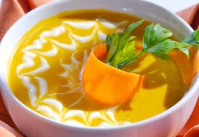 Velouté patate douce, gingembre et courgettes