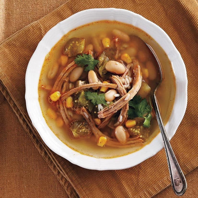 Soupe au porc effiloché à la mexicaine