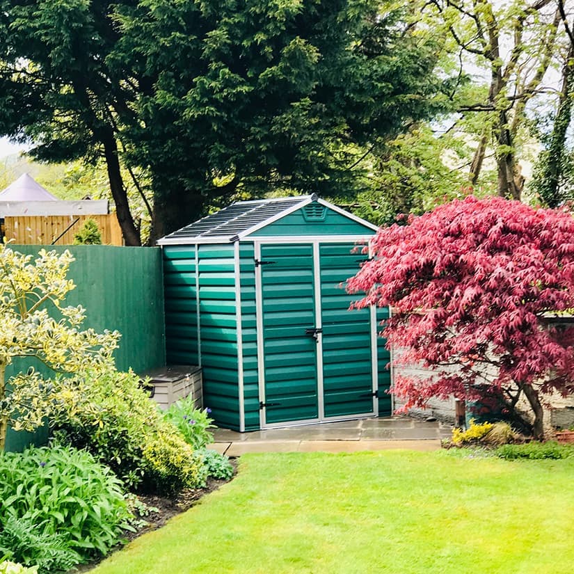 10 idées pour embellir la cour