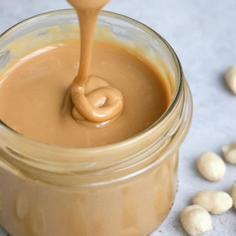 Beurre d'arachides avant le sommeil: quels effets?