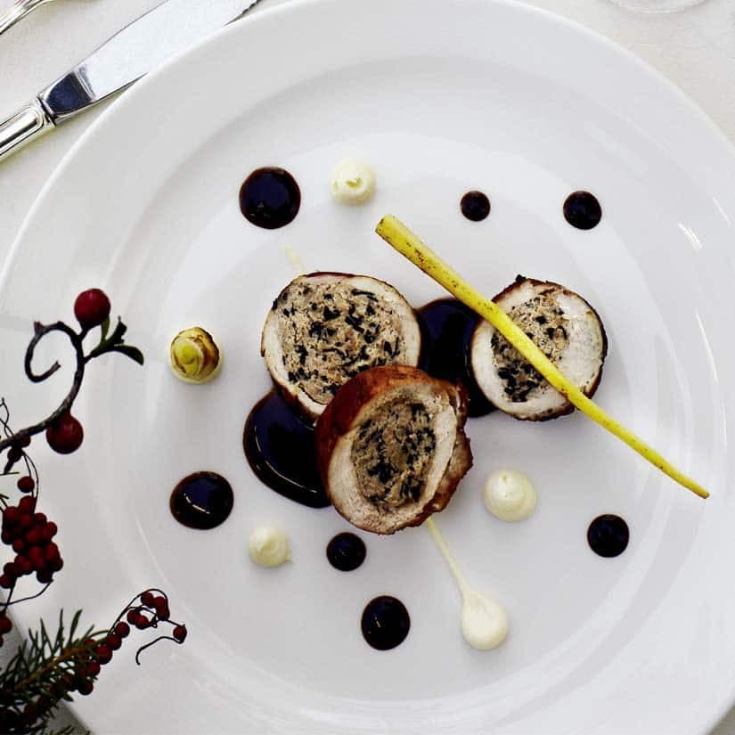 Pintade farcie aux champignons