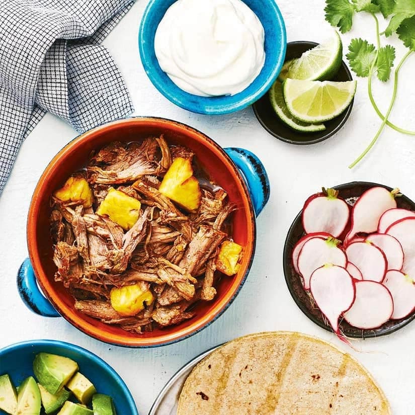 Tacos au porc et à l'ananas