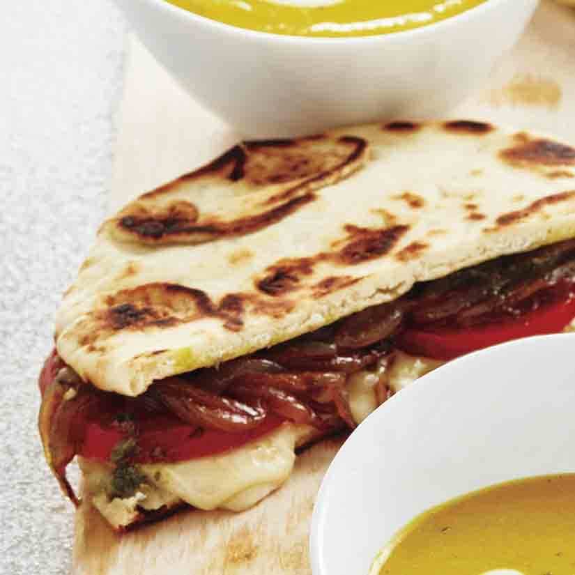 Sandwichs pesto et oignon caramélisé, un délice !