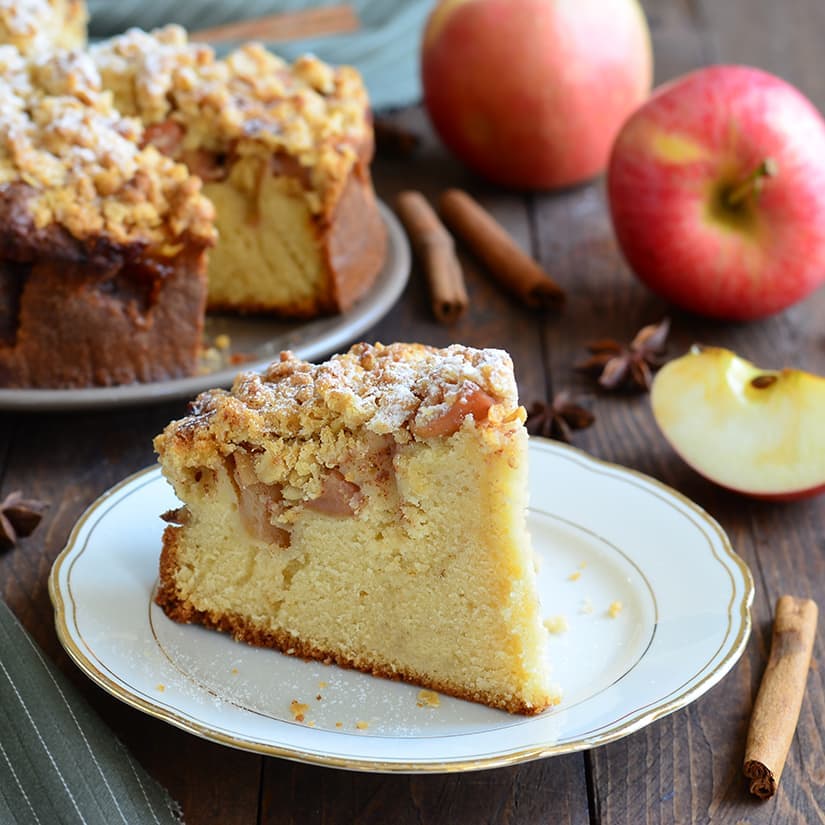 Gâteau streusel aux pommes et aux noix