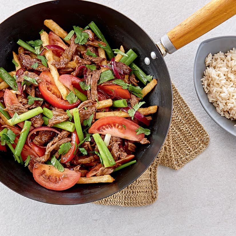 Sauté de bœuf à la péruvienne