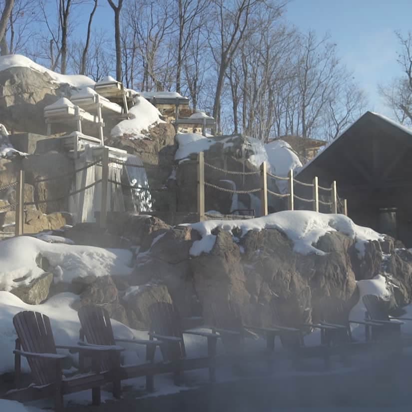 Le Nordik Spa-Nature, spa géant d'Amérique du Nord