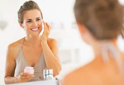 4 trucs beauté pour prolonger son bronzage