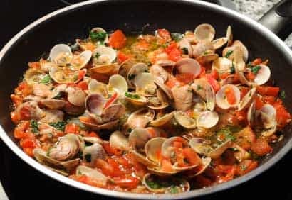 Chaudrée de palourdes aux tomates