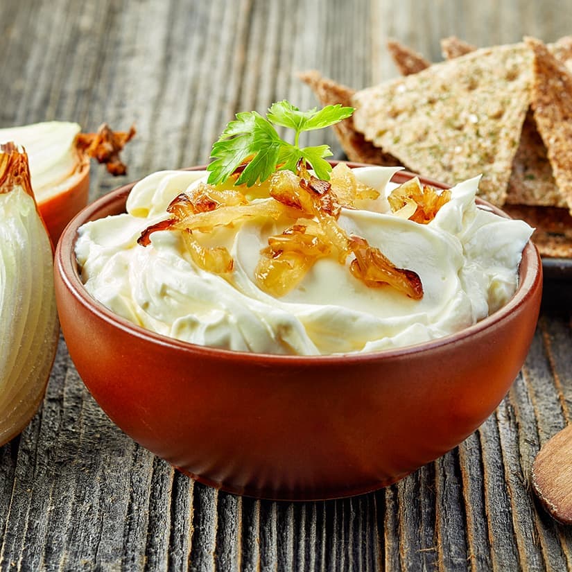 Trempette à l'oignon caramélisé