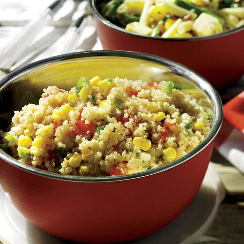 Salade de quinoa aux tomates et au maïs