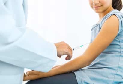 Le vaccin contre le VPH est-il vraiment utile?