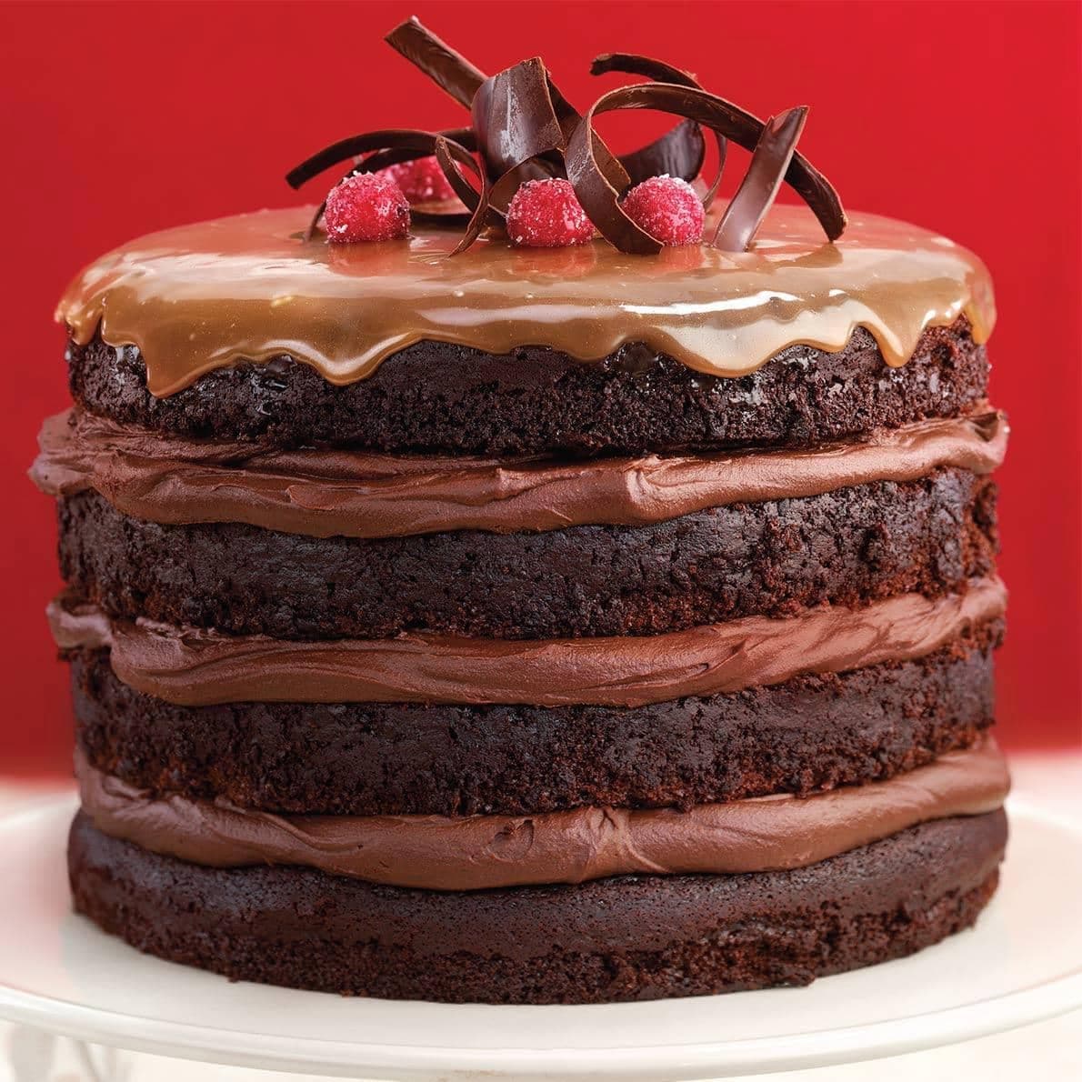 Gâteau étagé au chocolat et au caramel