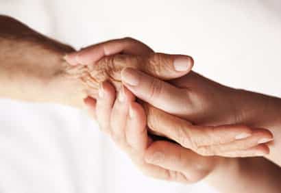 Comment soutenir un proche mourant?