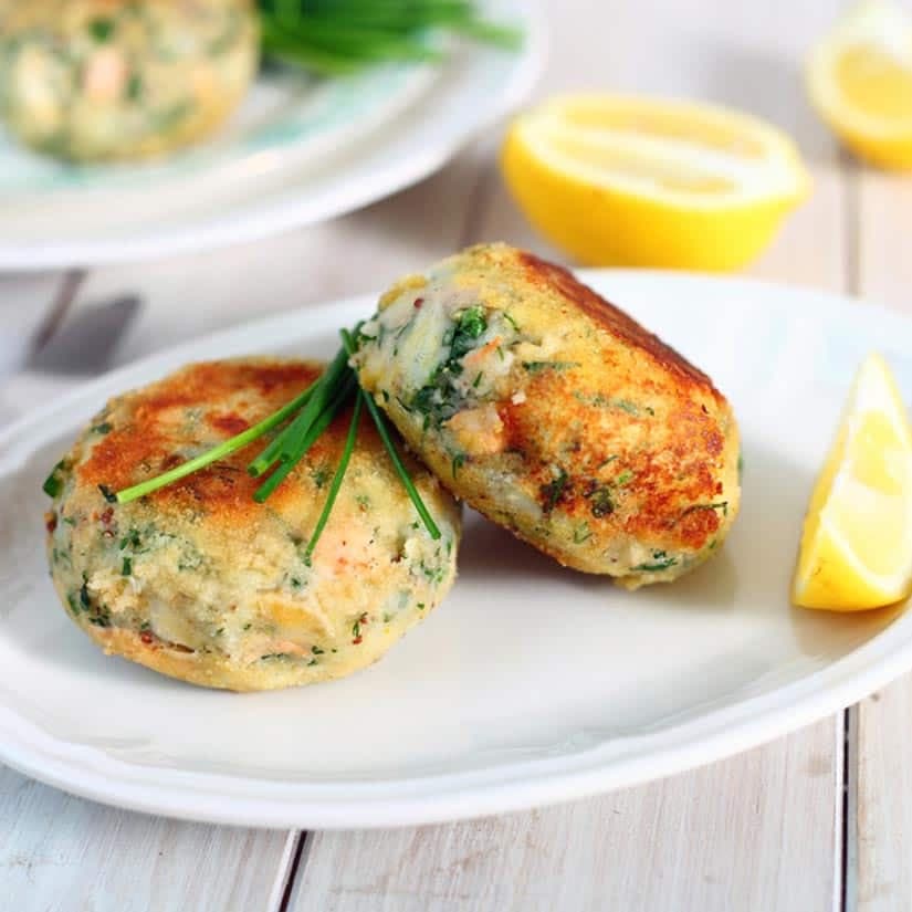 Croquettes de saumon, mayonnaise aux câpres